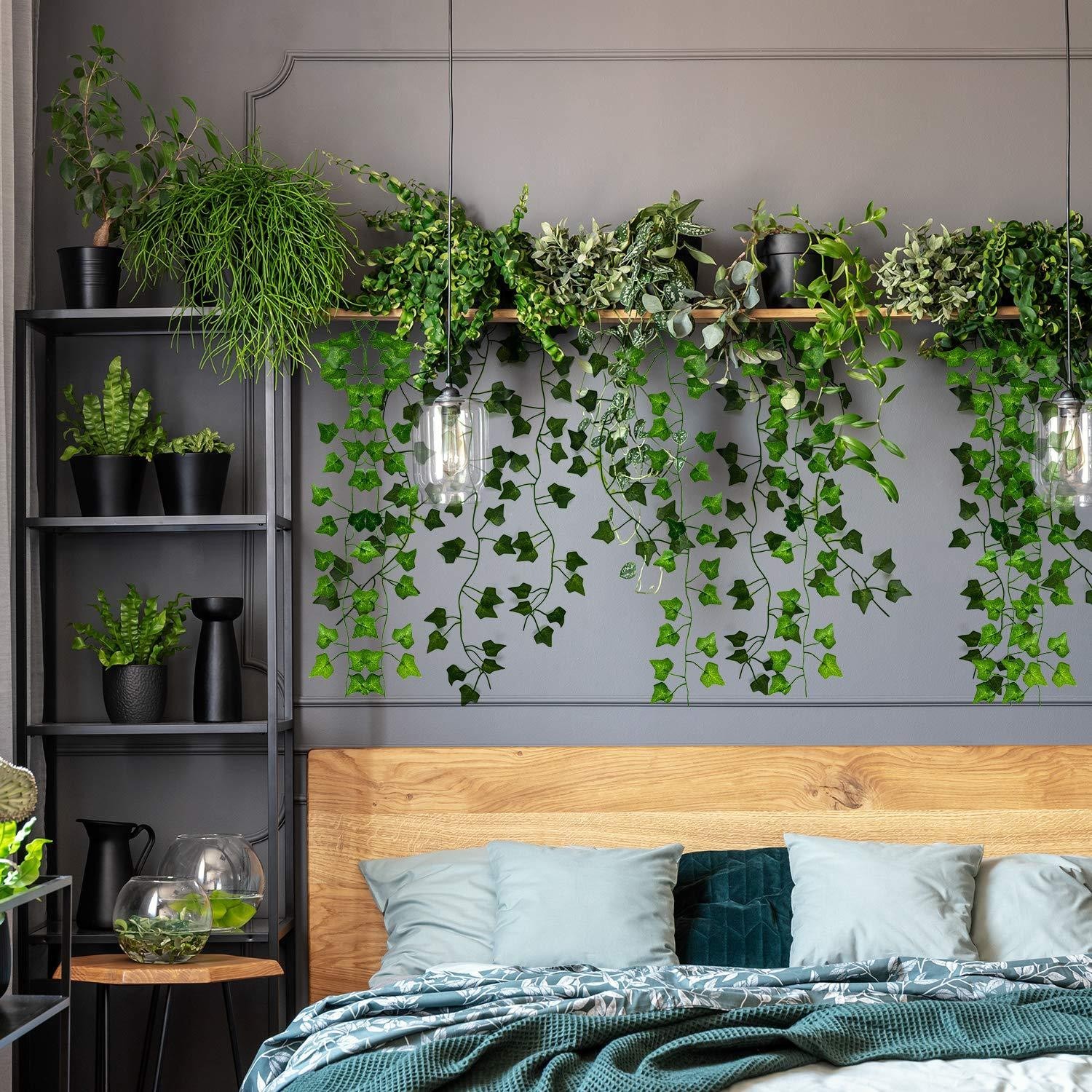 Artificial Ivy Garland 12pcs Fake Vines Hanging Greenery for Home Garden Wedding