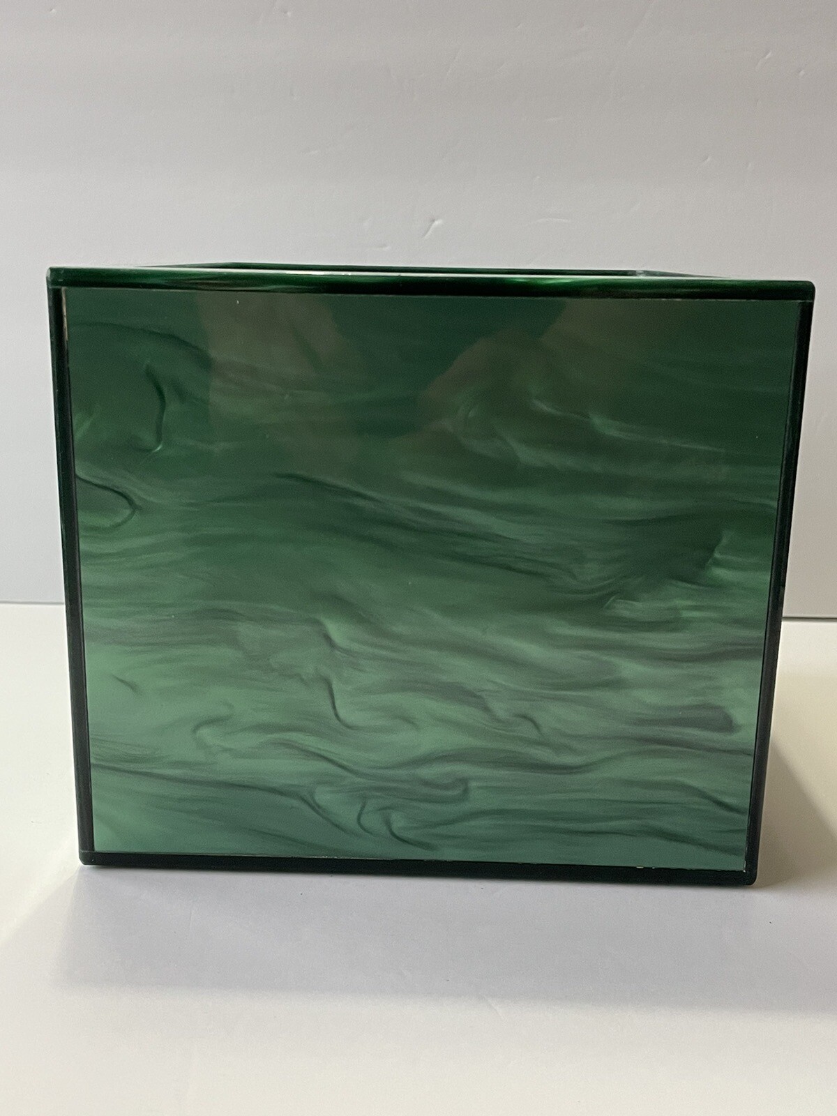charlotte max orchid box Flower Planter Vase Pearl Green Lucite Retail $180