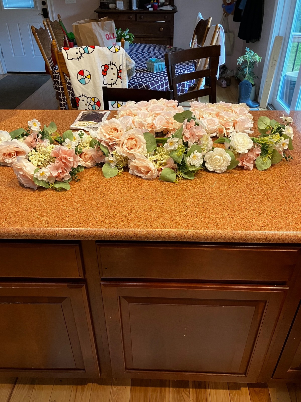 plastic flowers white and pink center piece used