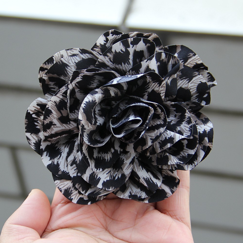 11cm Handmade Fabric Leopard Print Flower Brooches for Women Wedding Party Badge