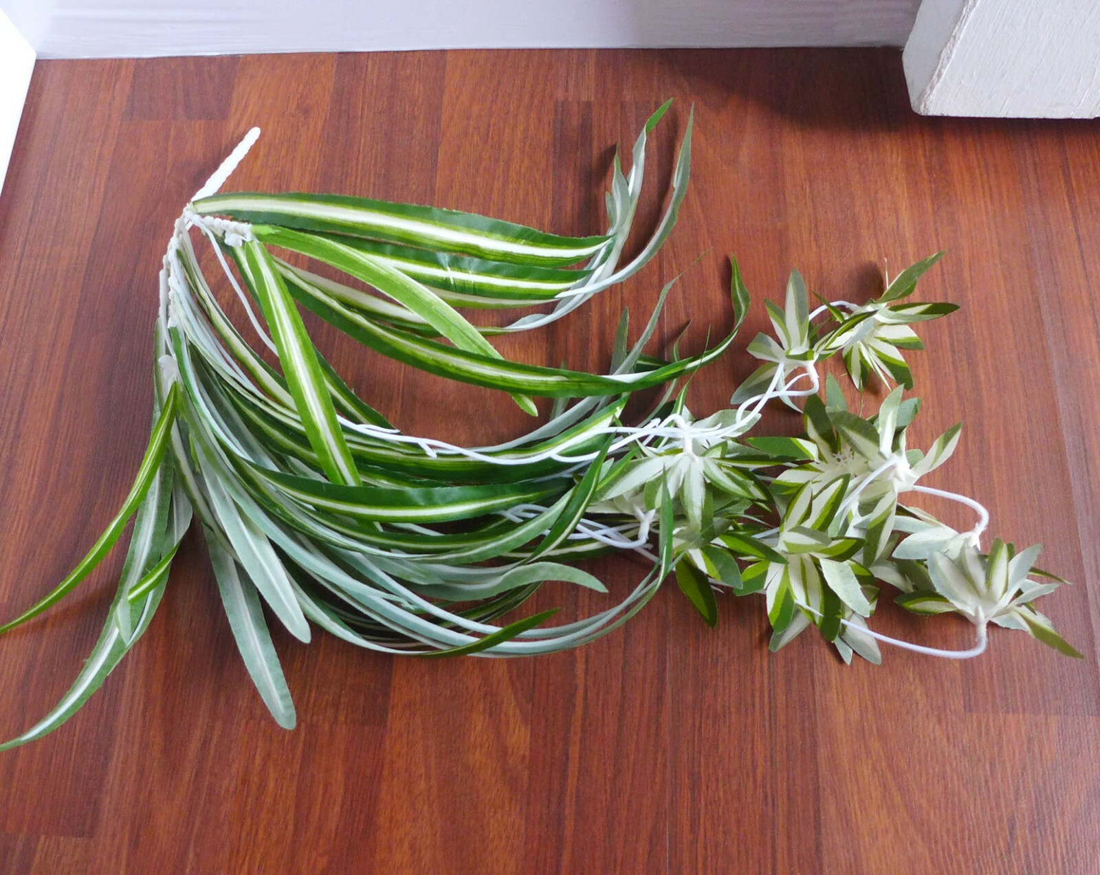 2 Bunches Artificial Plant Chlorophytum Vine Bush Spider Hanging Home Decor