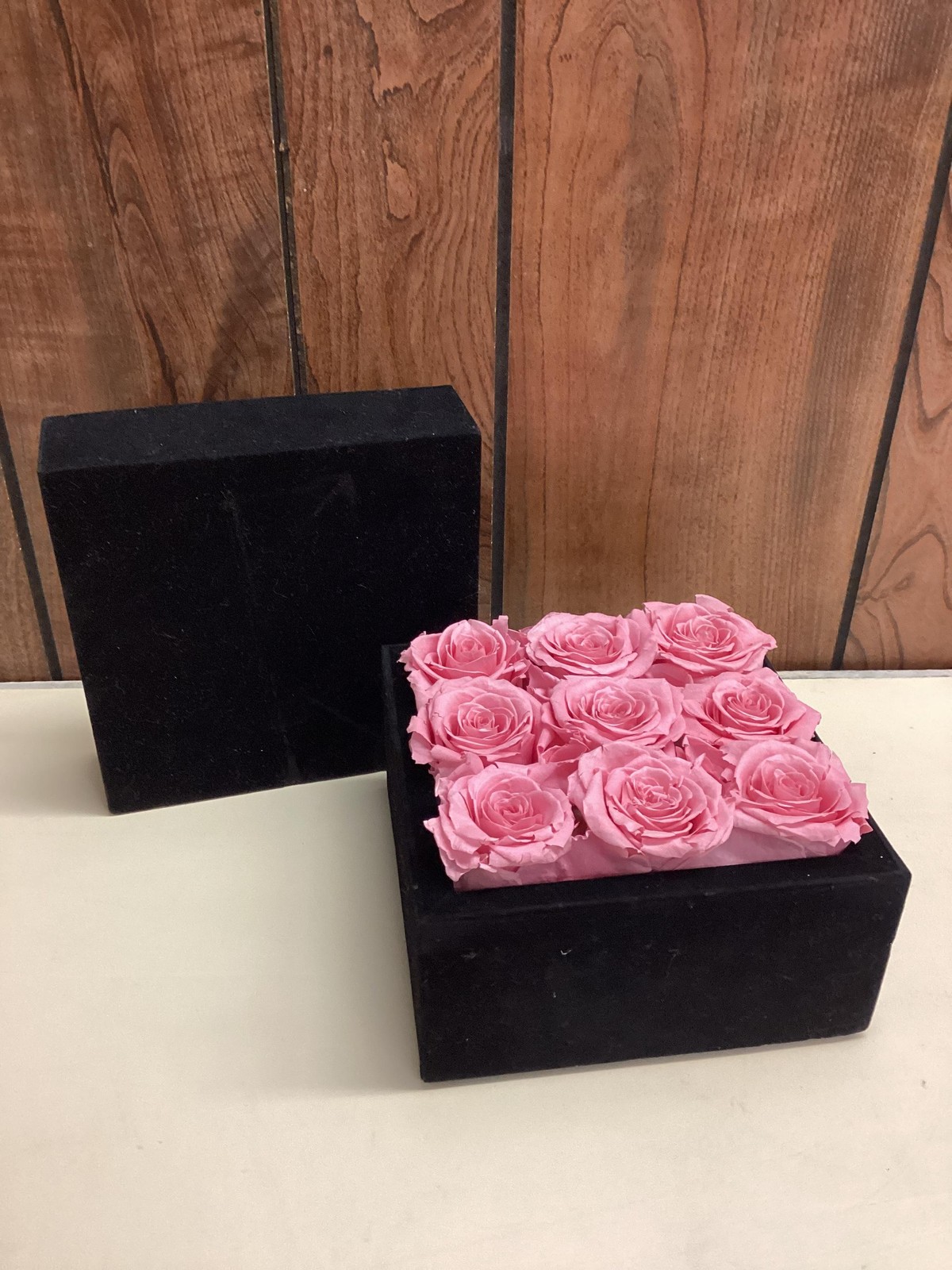 Rose Forever New York 9 Pink Roses Black Velvet Square Flower Box Display Decor