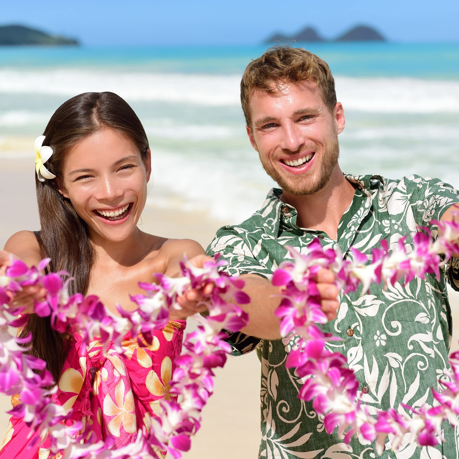 Giegxin 24 Pcs LED Hawaiian Lei Light up Flower Lei Tropical Glow Necklaces L…