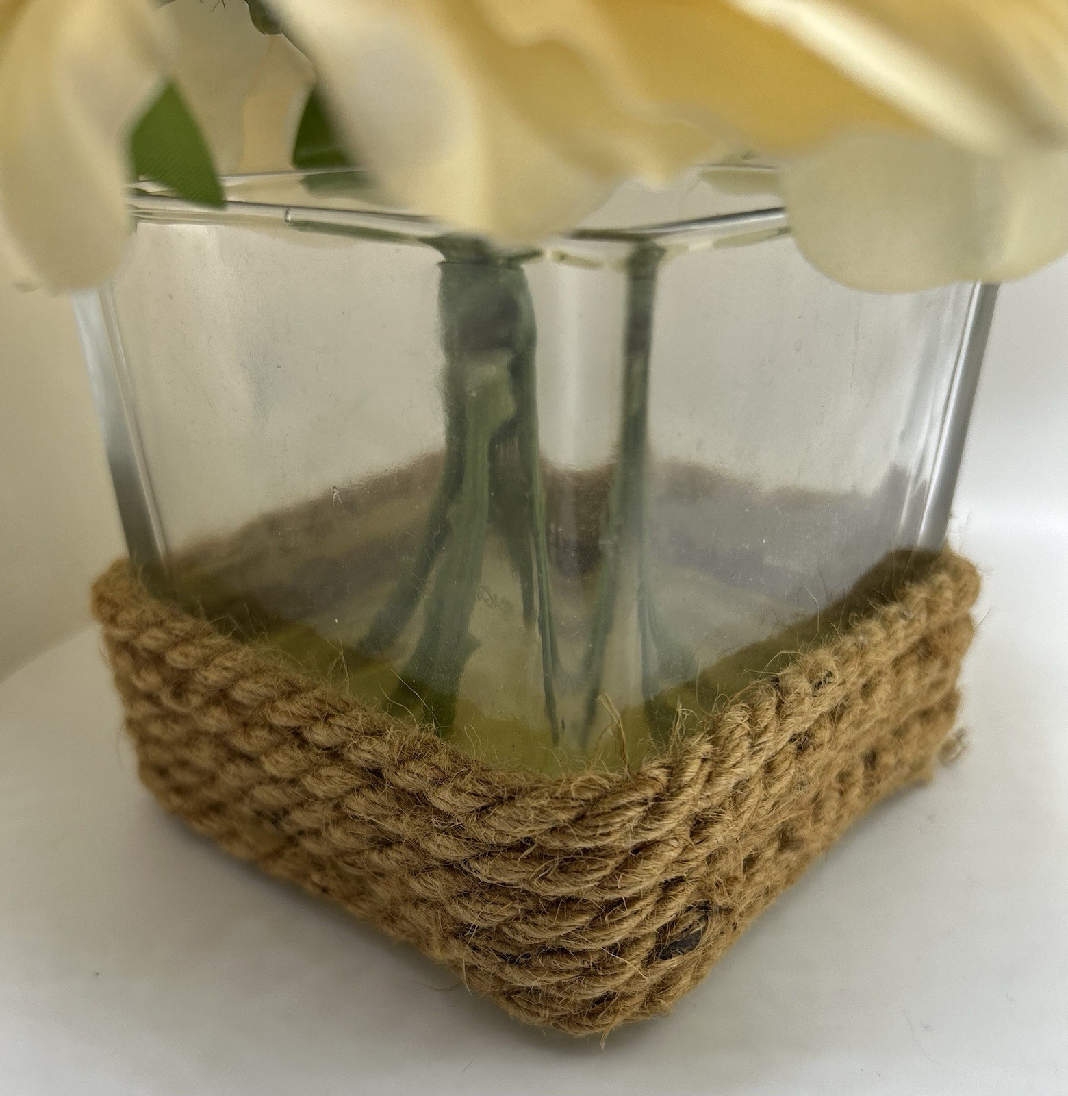Rose Stems Floral Silk Roses In Glass Cube Rope Wrap Bottom
