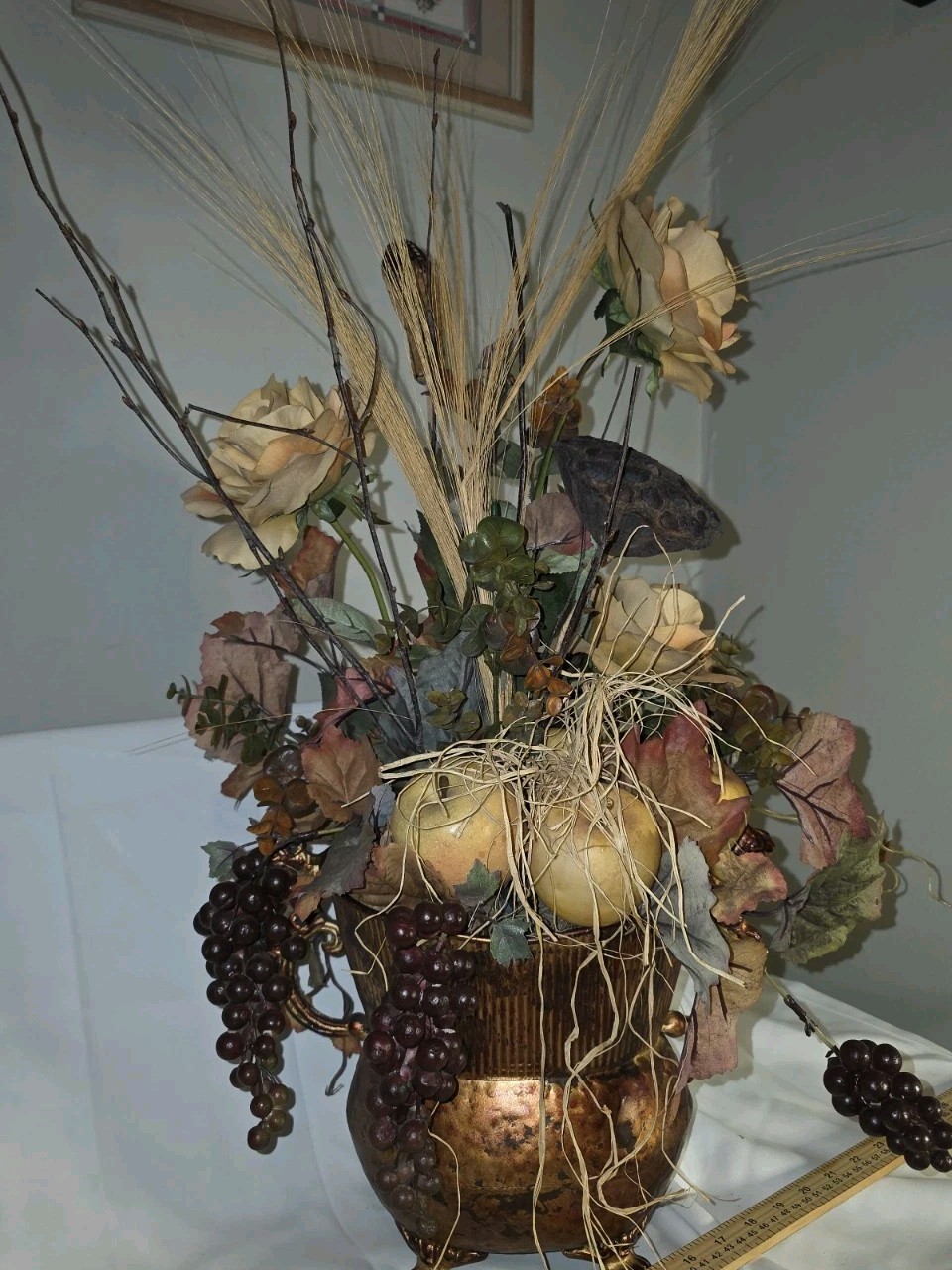 🌾🍂 Vintage Floral Arrangement in Ornate Footed Metal Urn – 29″ Tall – Rustic