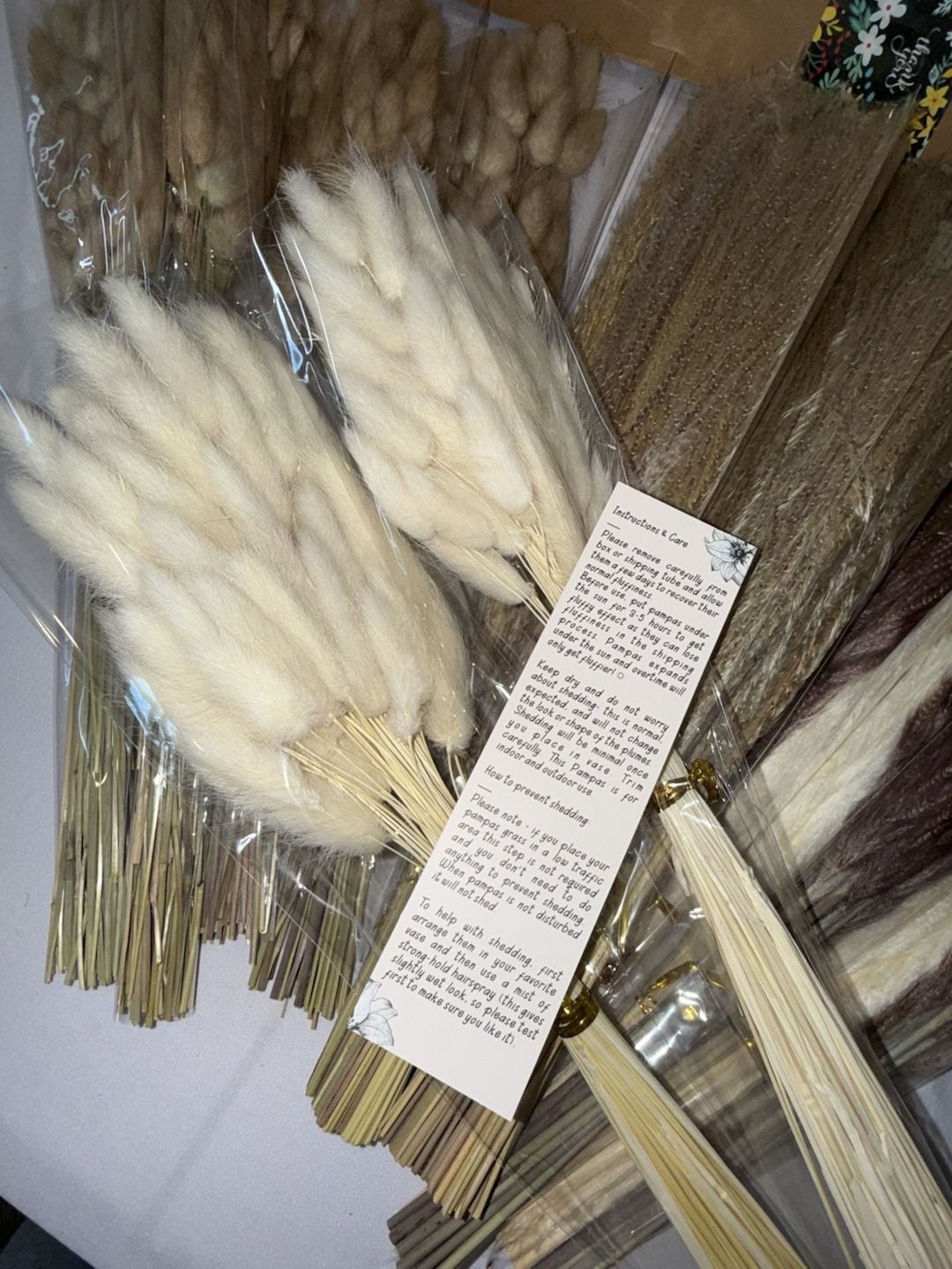 Assorted Dried Pampas Grass Decorative Bouquet