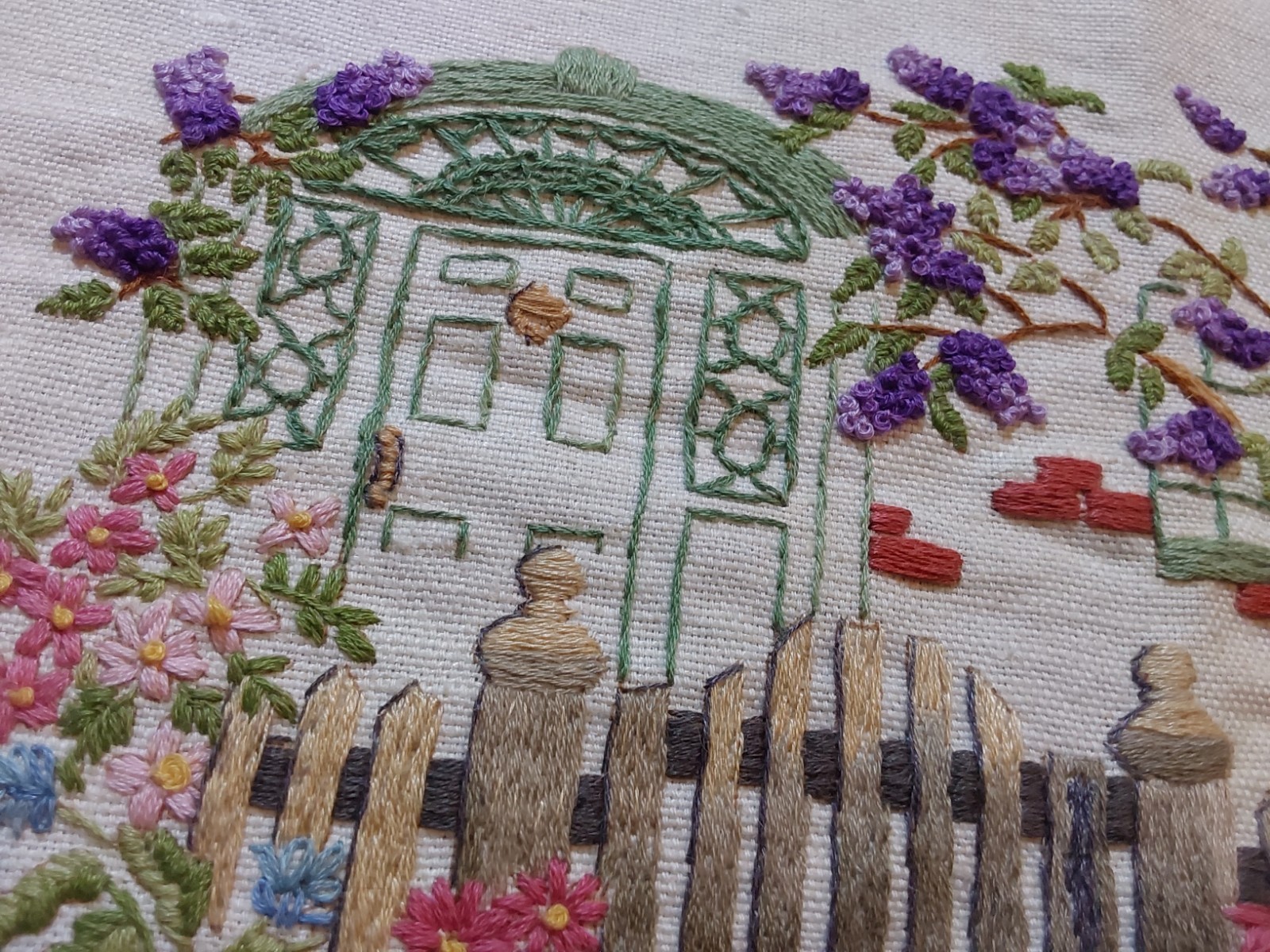 EMBROIDERED SCENE ●COTTAGE ENTRY ●Trees FENCE Florals ~15″ X 11.25″ HAND CREATED
