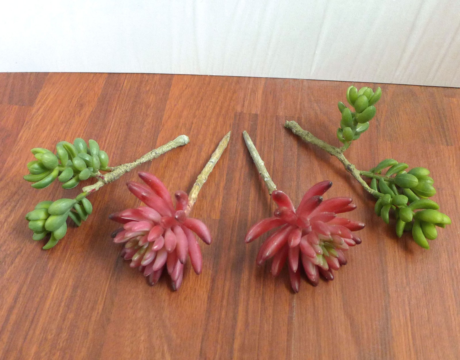 Artificial Succulents 3 Stem Yacon Red Fionger Lotus Grass