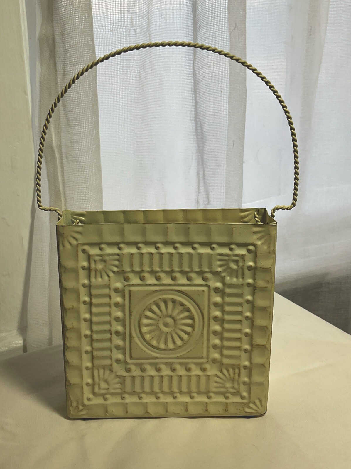 Cottage Core Decor By Elegant Expressions Small Crème Color Metal Tote Boho Chic