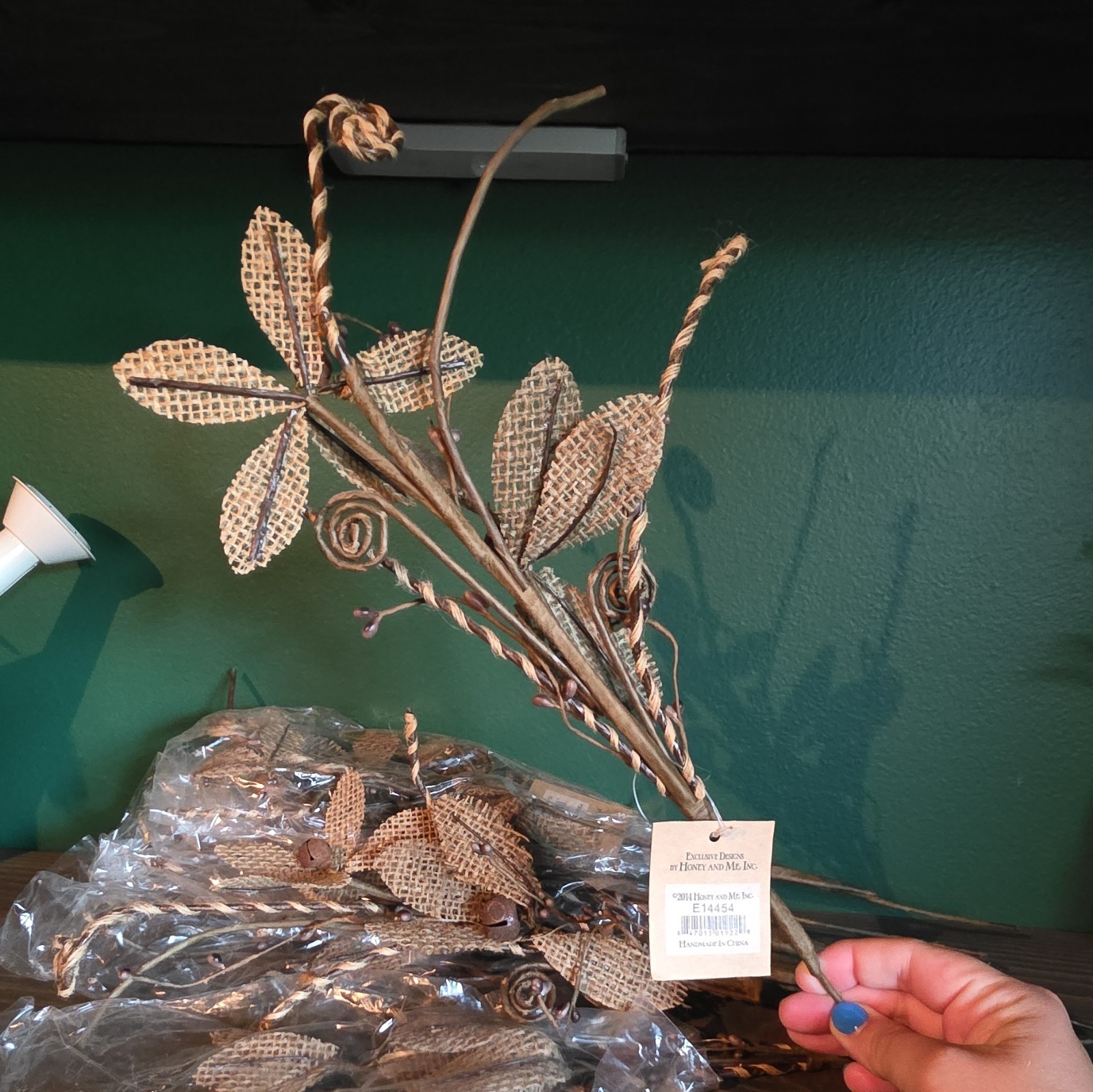 Honey and Me, Inc. Artificial Burlap Leaf Branch Pick Brown 16″ E14454