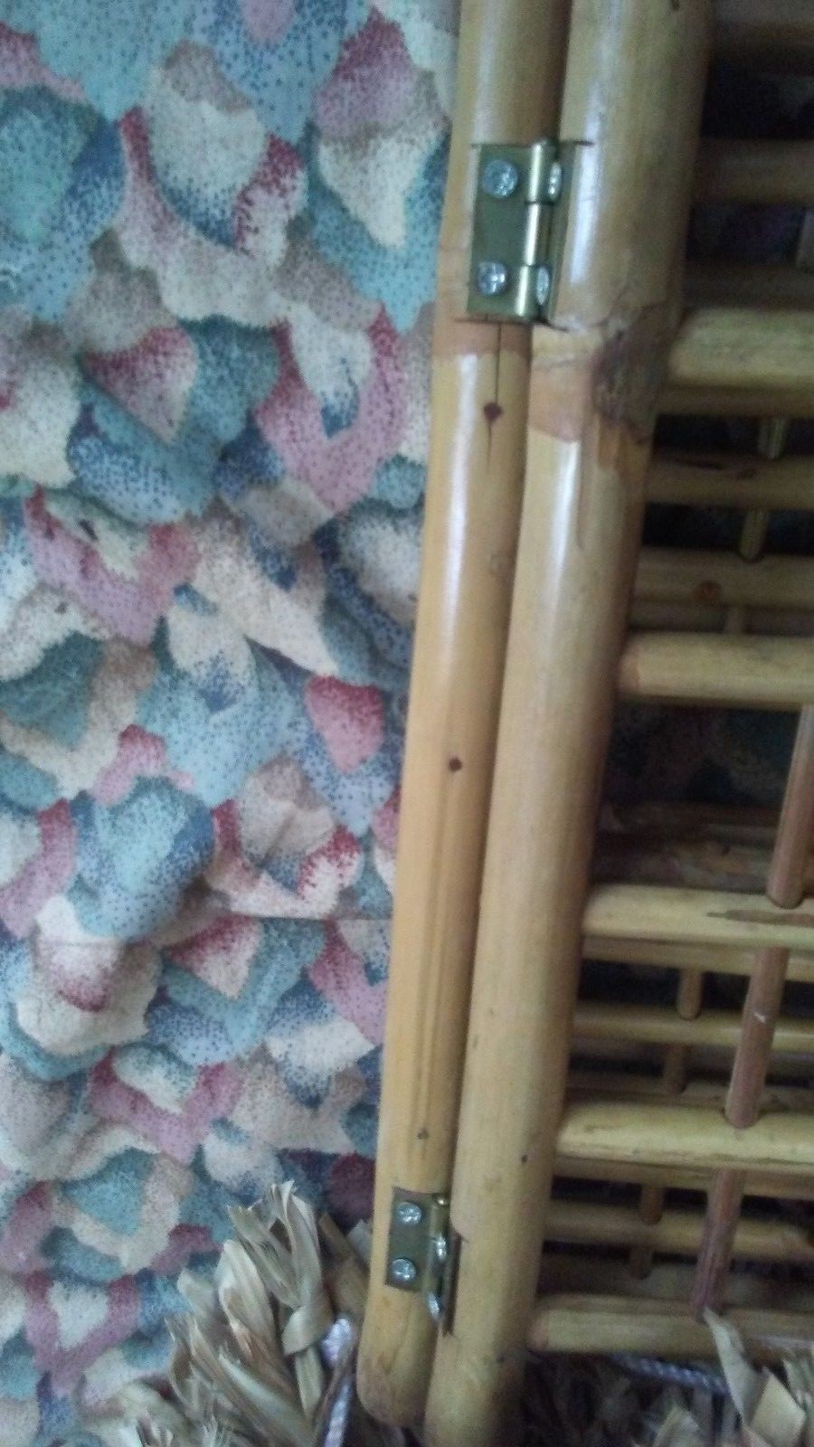 Handmade Bamboo Self 2 Shelves Folding Cover With Palm Tree On Top