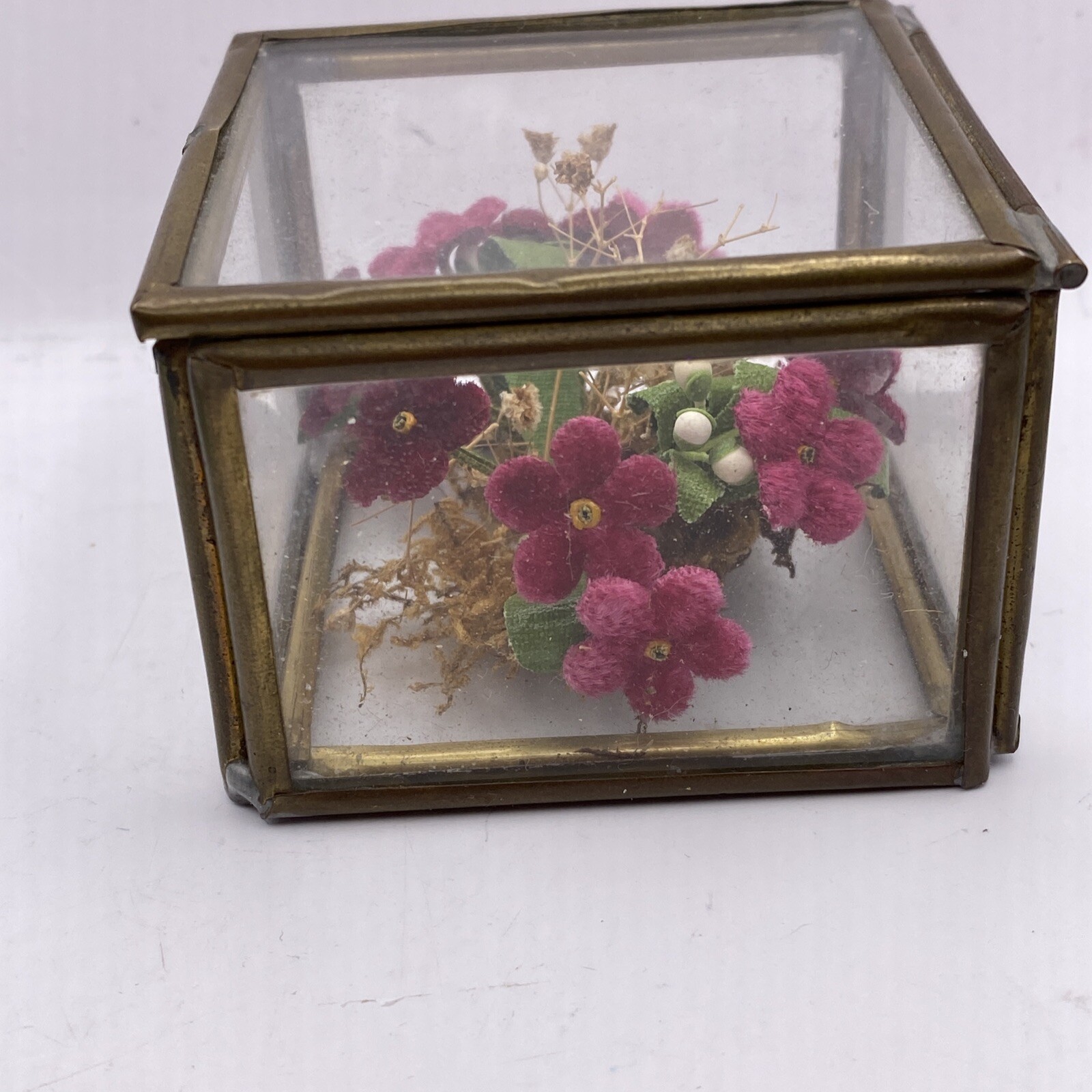 Velvet Flowers in Glass and Brass Box BB7