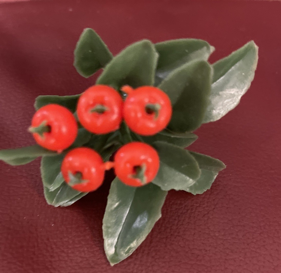 Vintage Plastic MCM Faux Greenery Retro Crafts Acorn Nuts Fruit Leaves 28 Piece