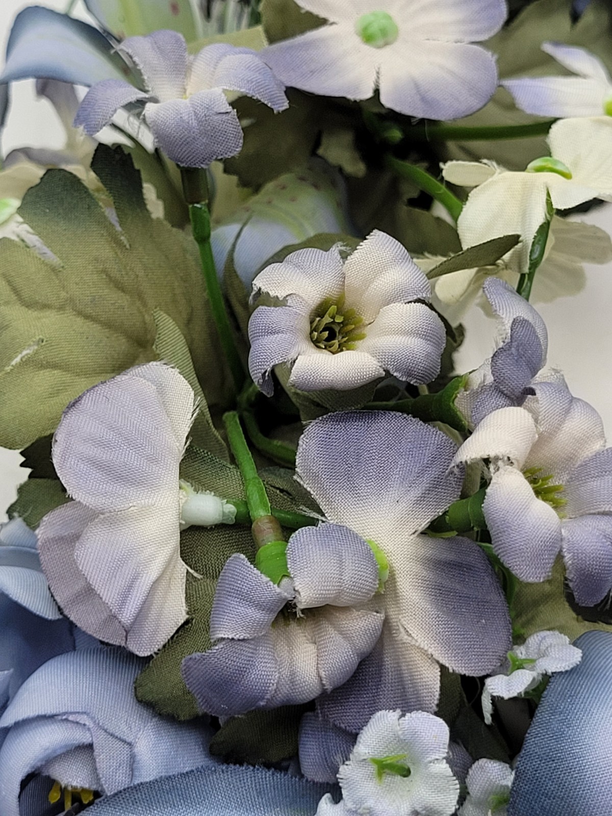 NIB Partylite Moonlight Garden Floral Candle Ring with Porcelain Candle Base 10″