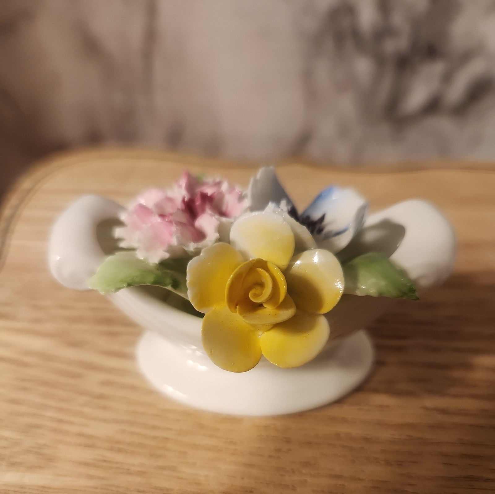 Royal Doulton Bone China Rose, Carnation Flower Basket Made in England Vintage
