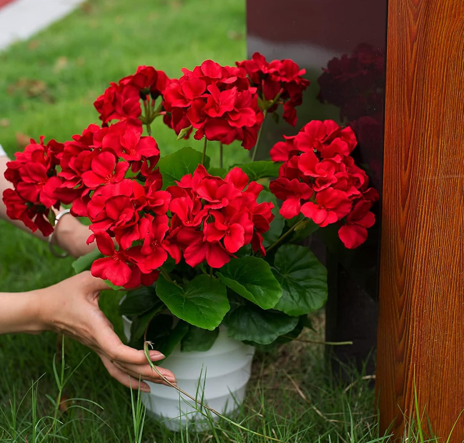 2PCS 18” Artificial Geraniums Silk Flowers Plants Home Outdoor Decor Garden …