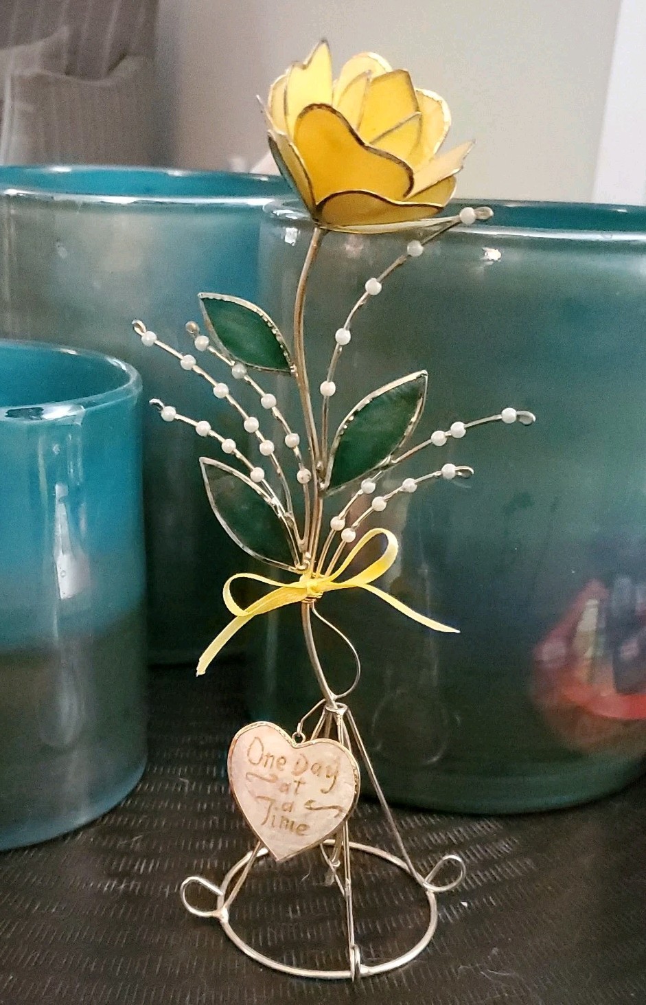 Vintage 9.5″ Stained Glass? Capiz Shell? Yellow Flower & Stand One Day At A Time