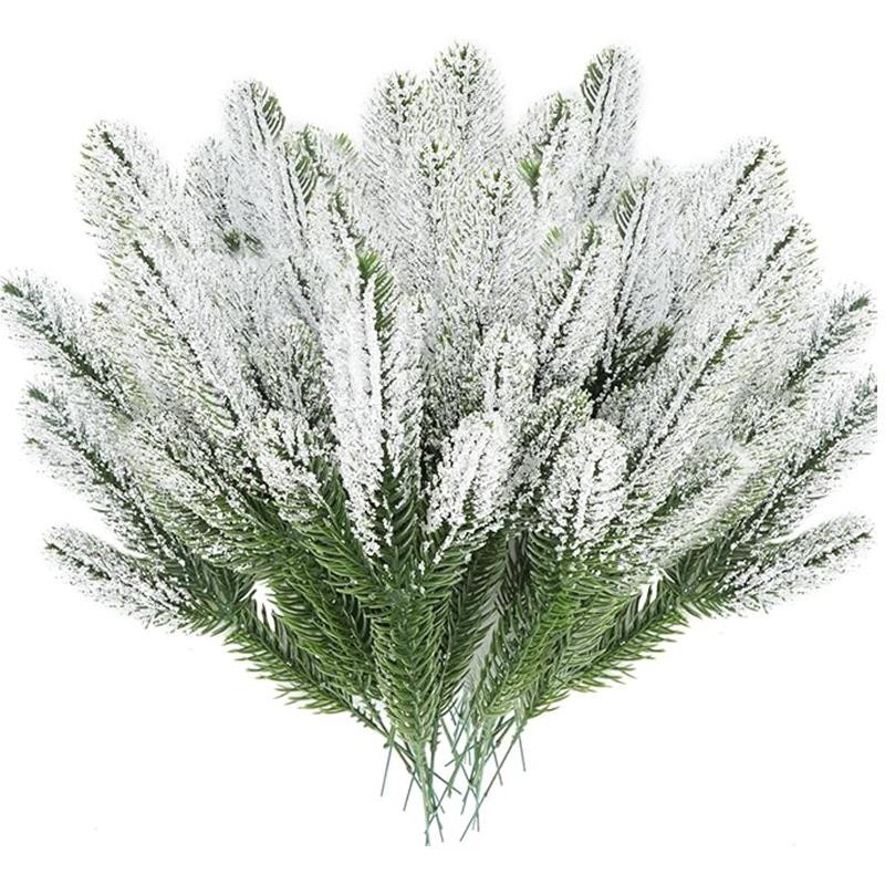 20/26cm Snow White Artificial Pine Needle Branches with Holly Berry Xmas Wreath