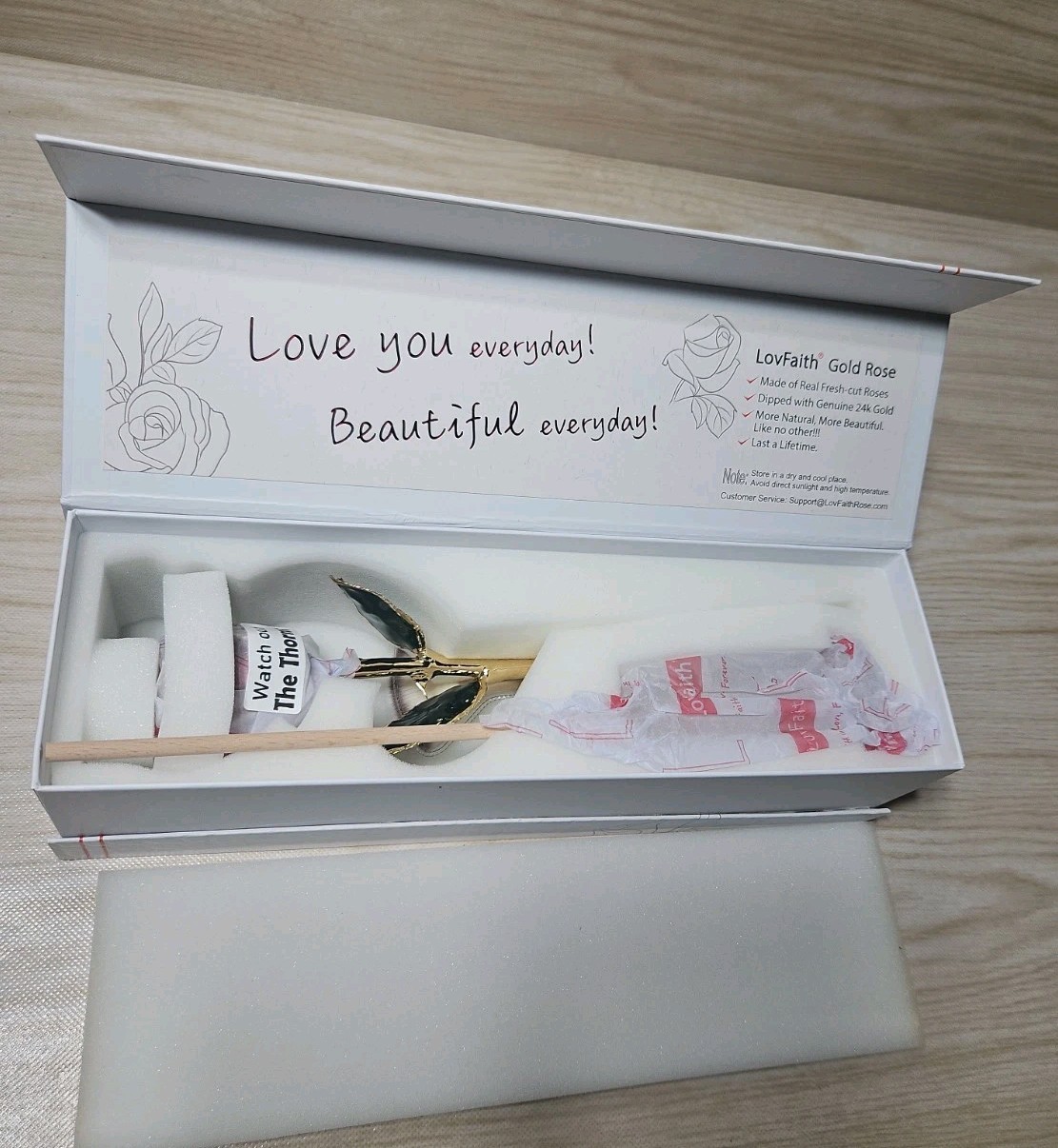 ** NEW In Box ** LovFaith Real Rose Dipped 24K Gold, Red