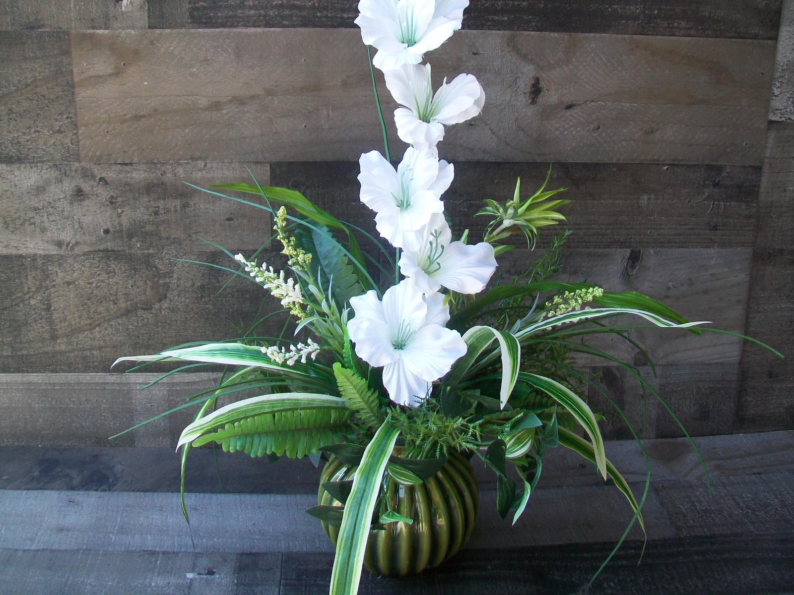 Green & White Spring All Occasion Floral Arrangement Centerpiece in Glass Vase