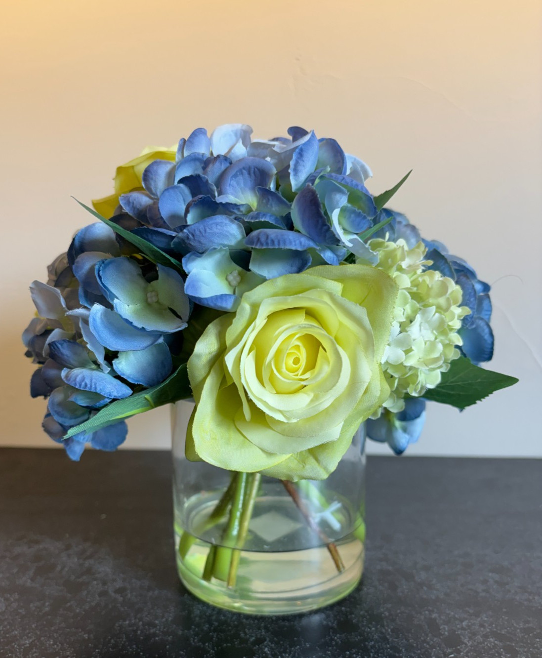 DIANE JAMES DESIGNS White Roses, Blue Hydrangea & Viburnum in Glass Vase, 8″