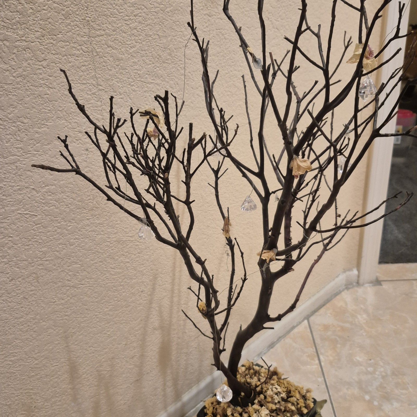 Manzanita Branch Tree Brown Stem Flower Decorative Crystal 18 Inch Centerpiece
