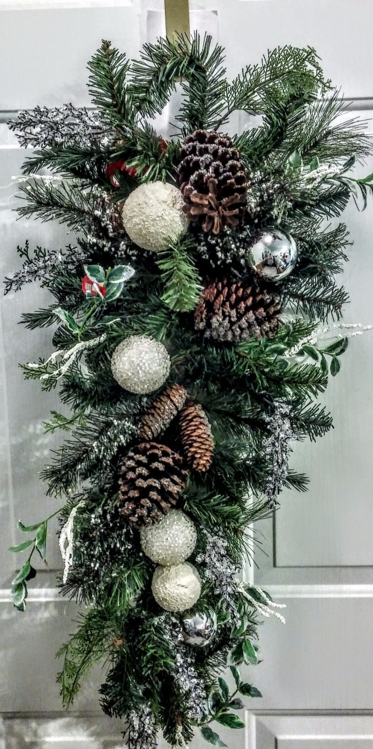 NWT 37″T Christmas Teardrop-Snowy & Icy Pine, Cones & Silver & White Ornaments