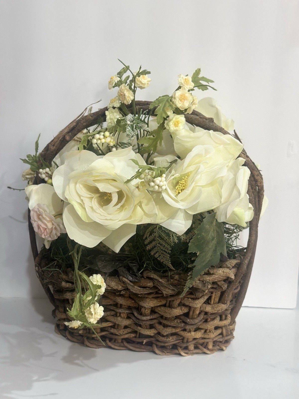 VTG Flower arrangement Rustic Twig Vine Handmade Basket Whimsical Centerpiece