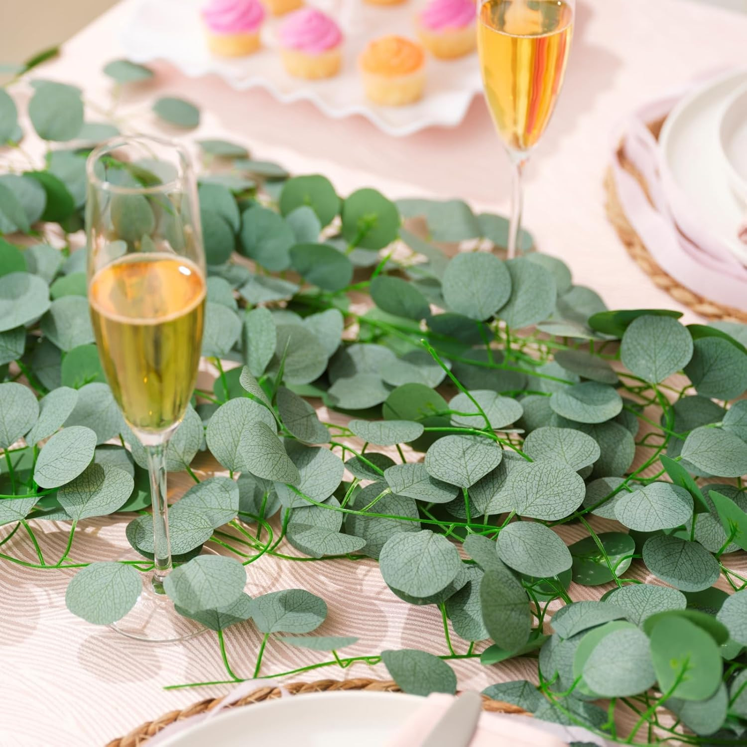 16Pcs Eucalyptus Garland,Artificial Eucalyptus Leaves Table Greenery Garland Wre