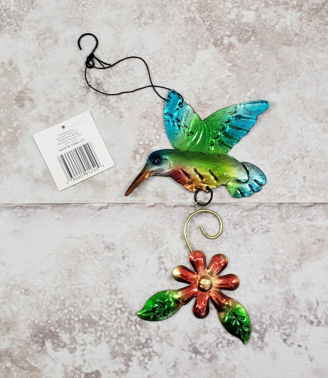 Decorative Hanging Hummingbird w/ Flower Indoor Outdoor Metal Sign True Living