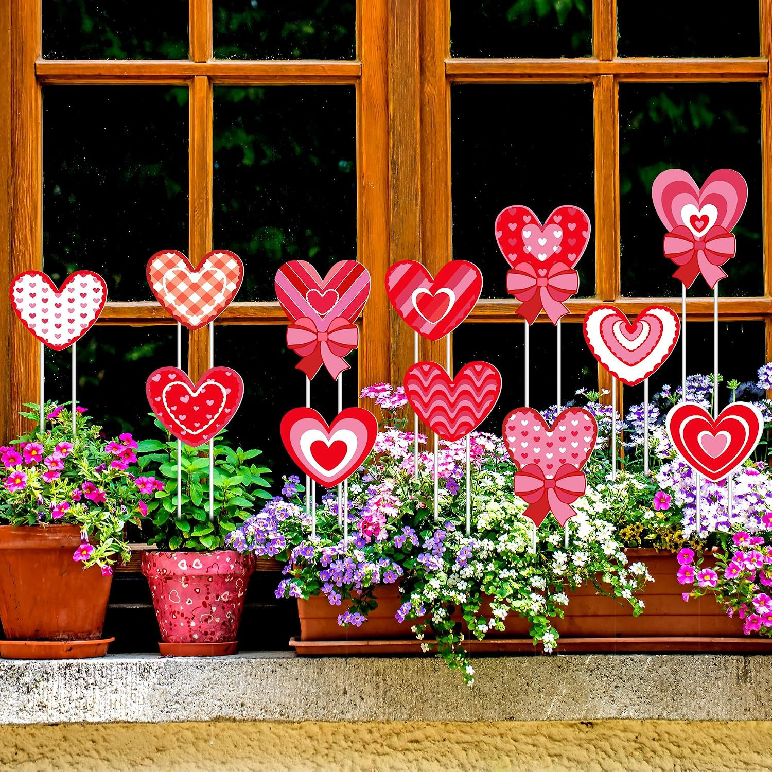 12 Pack Valentine’s Day Heart Shape Planter Stakes Outdoor Signs
