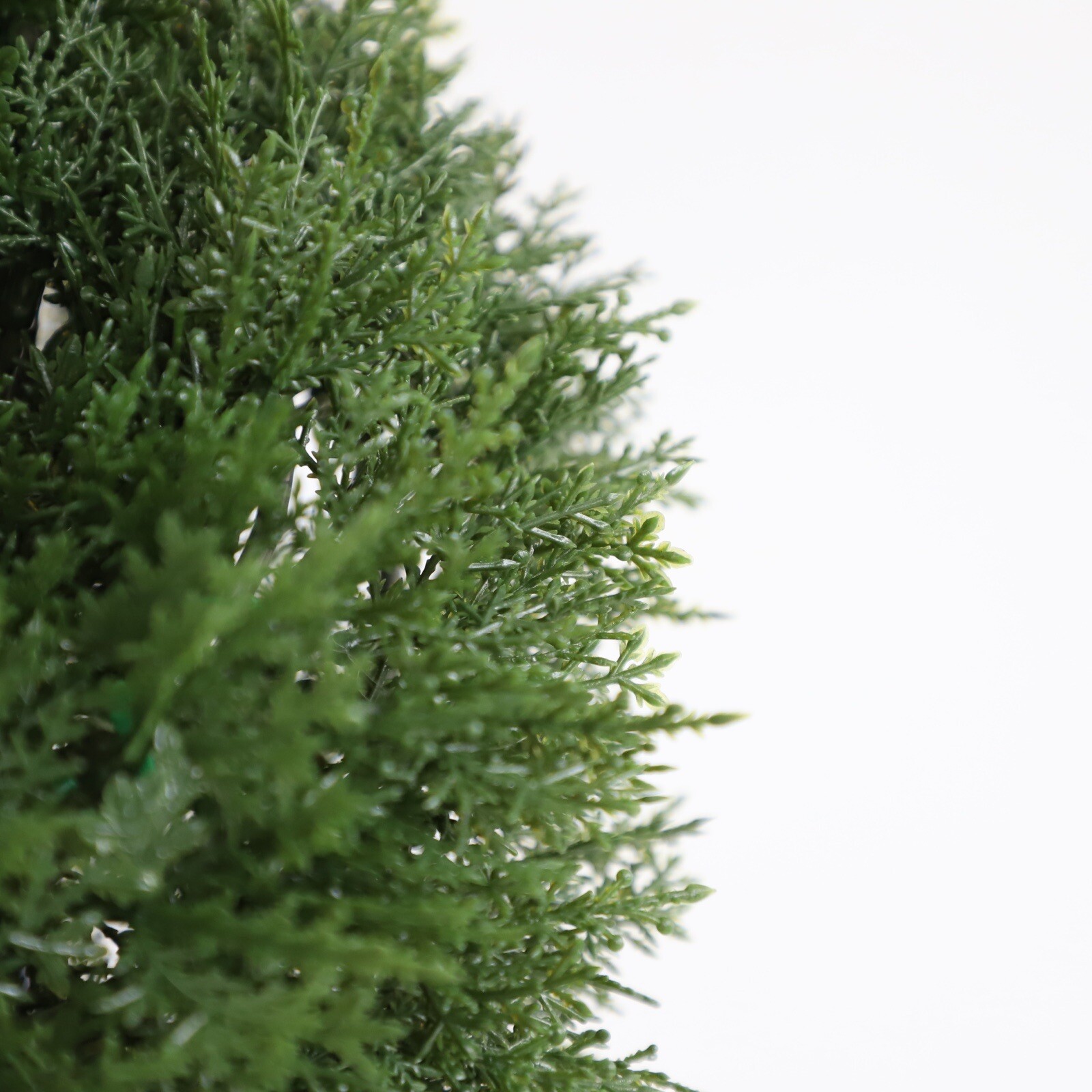 5′ Artificial Cedar Pine Spiral Topiary Tree UV (Indoor/Outdoor). Retail $243