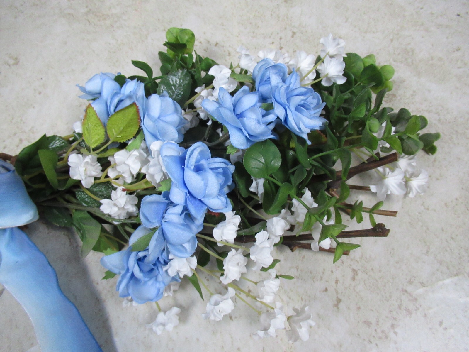 NEW blue roses white flowers swag hanging wall decoration 24″ X 9″