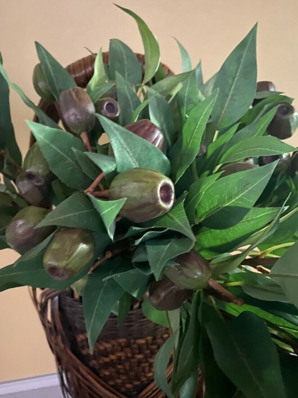 Pottery Barn Faux Budding Eucalyptus Stem Branch Set 4 Green 33H Flowers More+🦩
