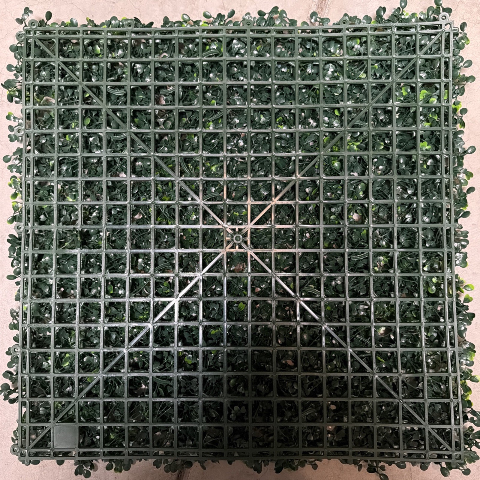 24Pcs Artifical Boxwood Panels (Open – Box / New)