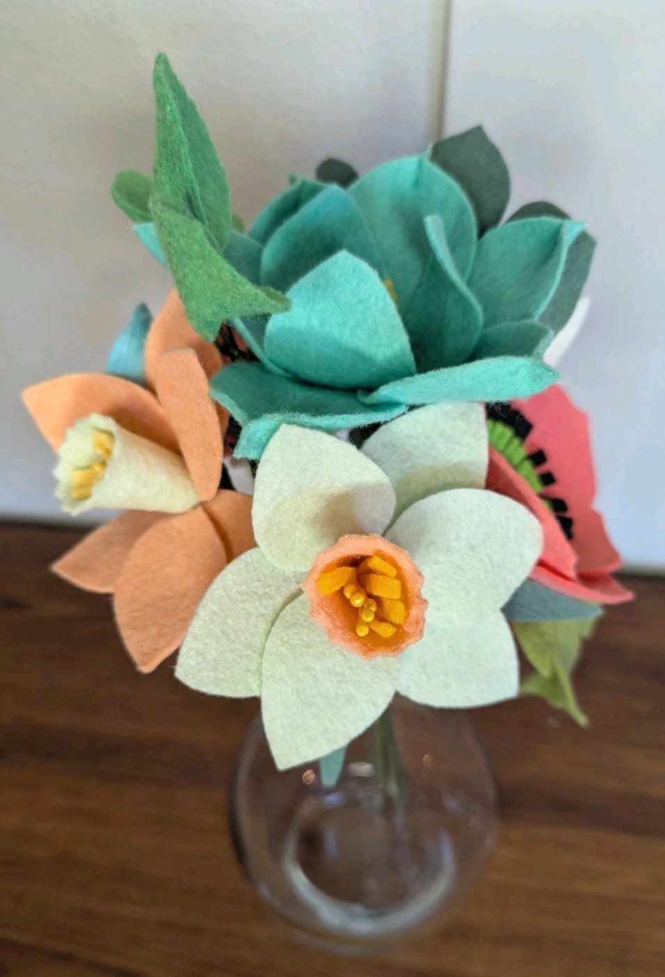 Beautiful Hand Cut Wool Blend Felt Flower Bouquet Gift Wrapped/Great Gift Idea!