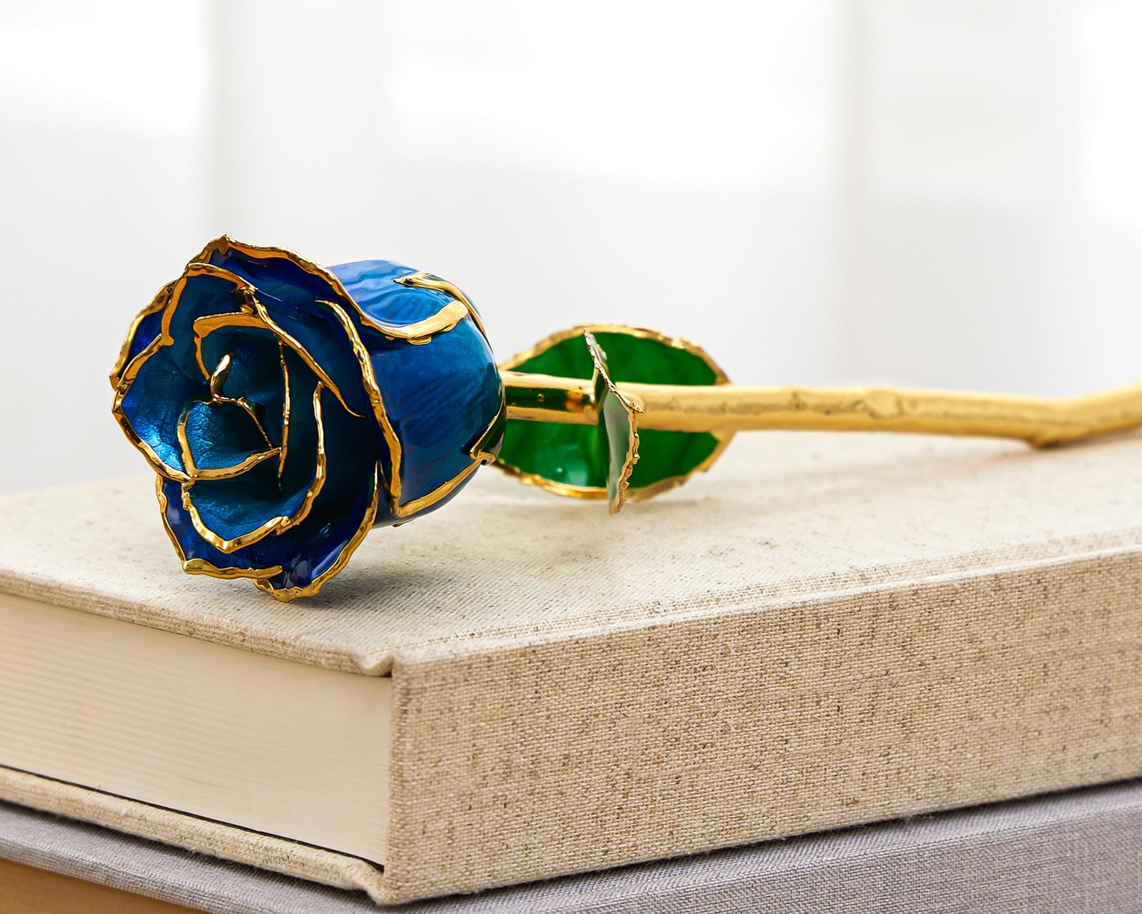 Real 24K Gold Dipped Realistic Rose – Timeless Lifelike Bloom with Heart Puzz…