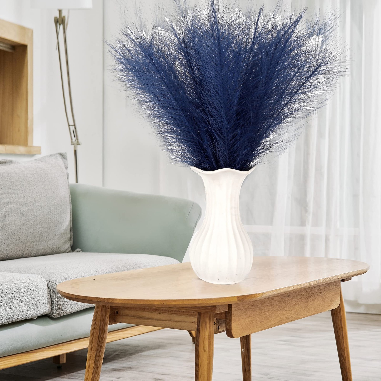 Navy Blue Pampas Grass Small, 30 Pcs 17″ Faux Pampas Grass Short Decor, Pompa…