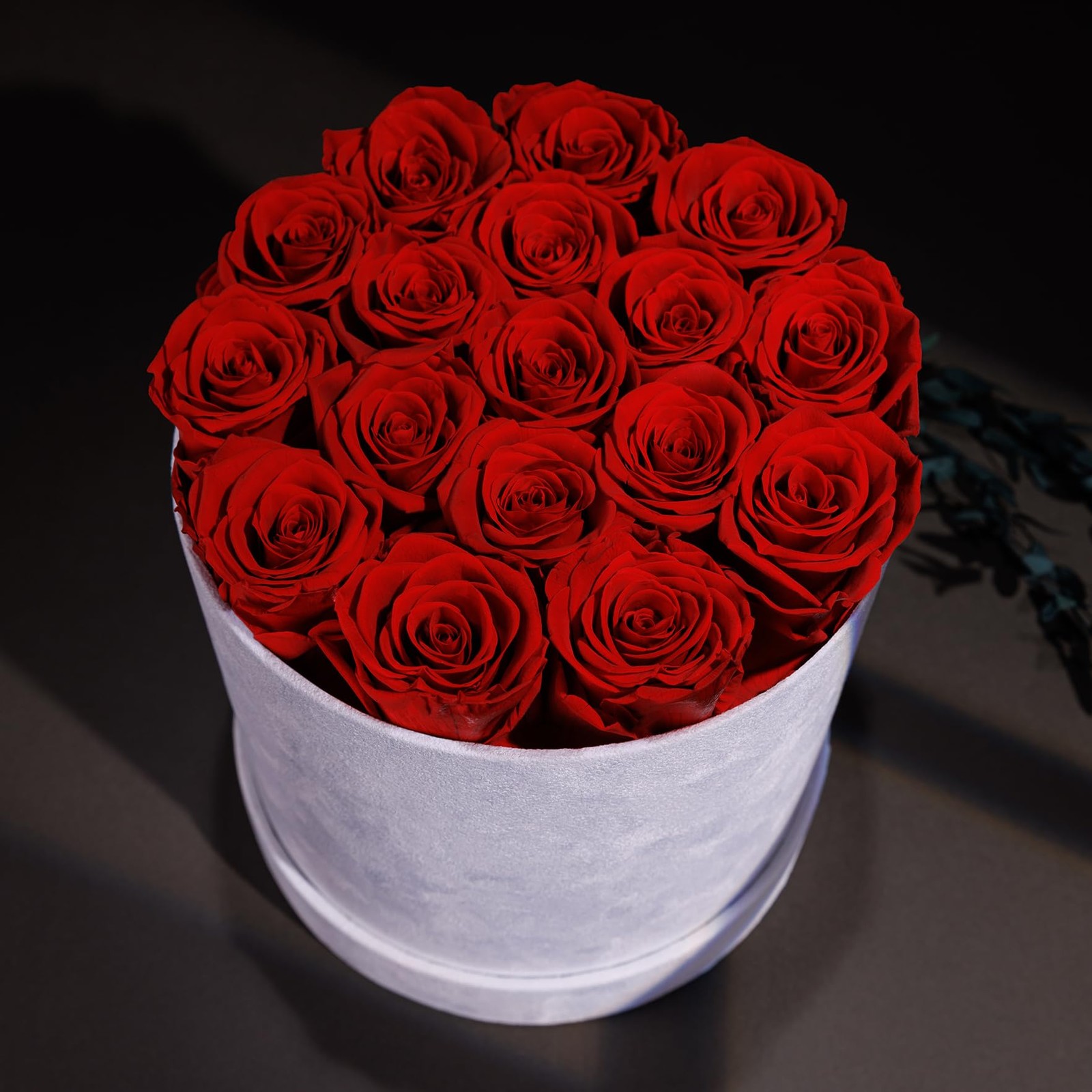 17 Flowers In A Luxury Suede Box Birthday Gifts For Women Preserved Roses Red