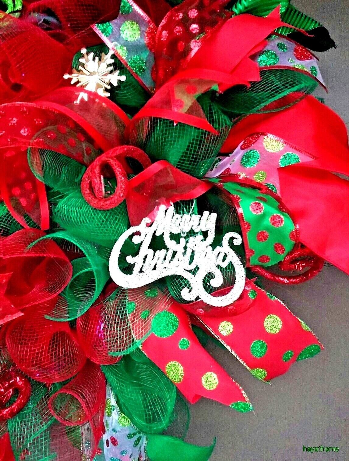 Handmade Christmas Wreath with Lights, 24″ Deco Mesh, Red/Green Door Decor