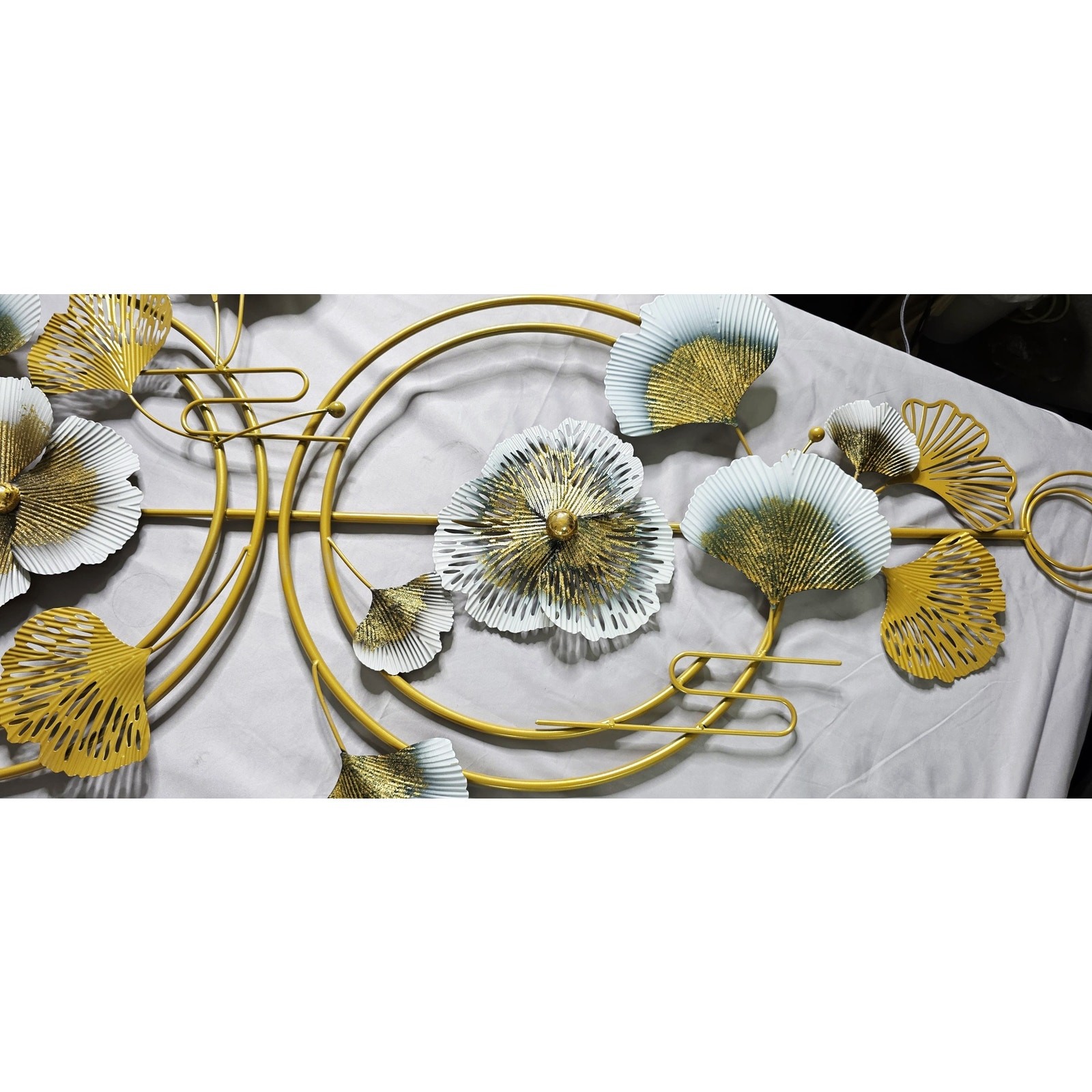 KHIESA 3D Gold Ginkgo Leaf Metal Wall Art Sculpture Large
