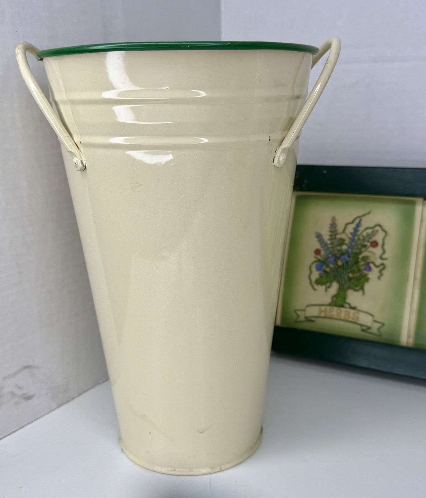 Set of Garden Wood Plaque w/ Herb Tiles Metal Vase Trash Can & Herb Crock