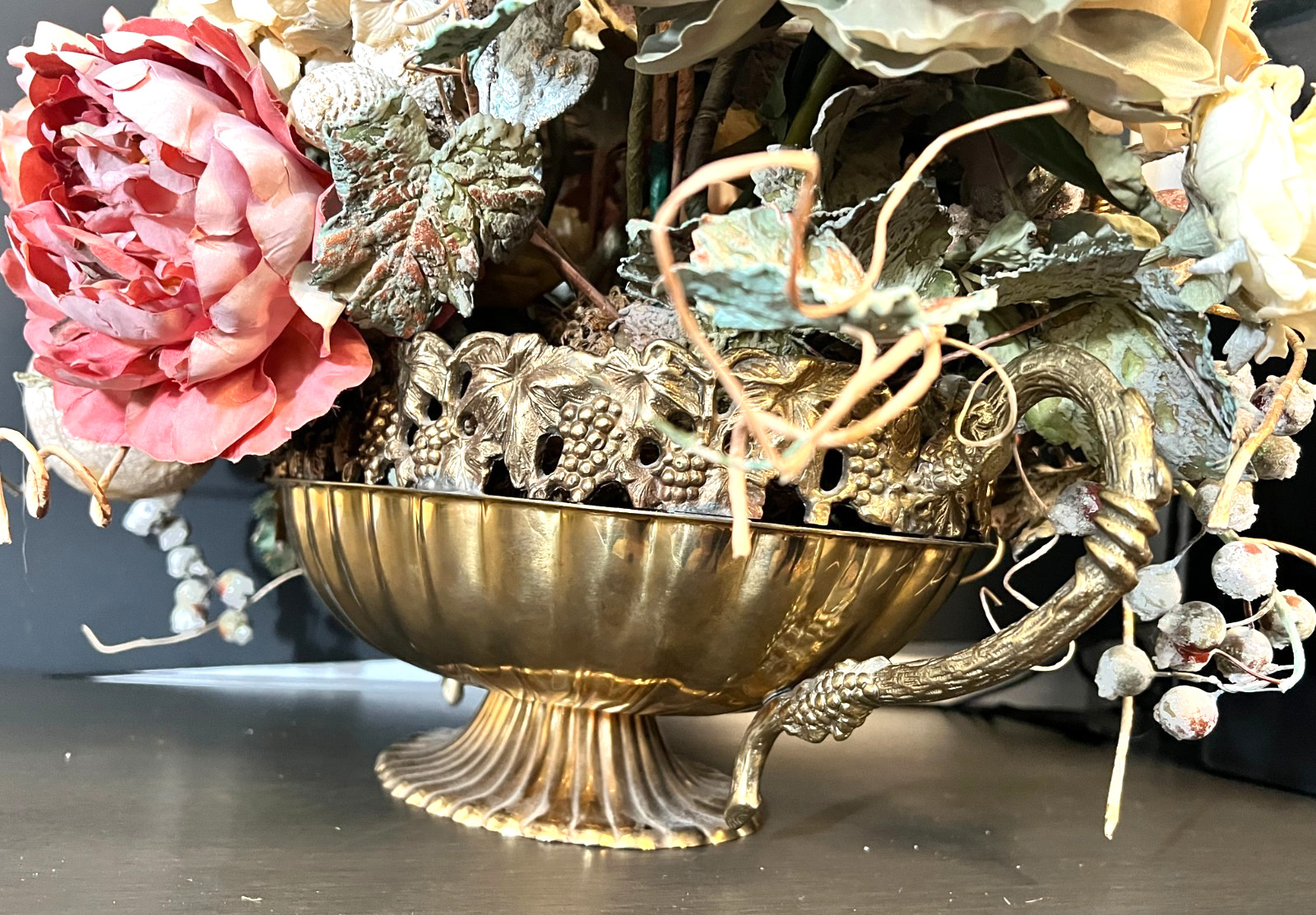 Vtg Large Ornate Grapevine Gooseneck Handle Brass Centerpiece Bowl Faux Flowers