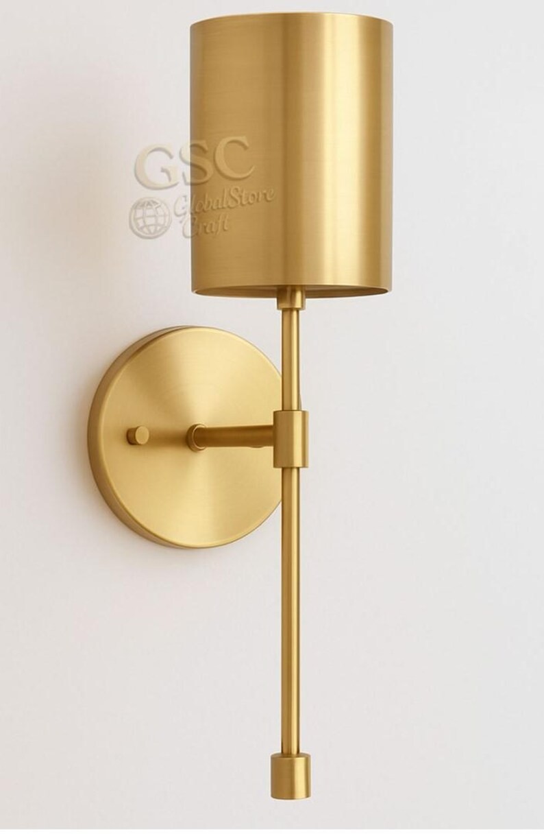 Modern Brass Wall Sconce – Minimalist Gold Finish Light Fixture for Bedroom, Liv