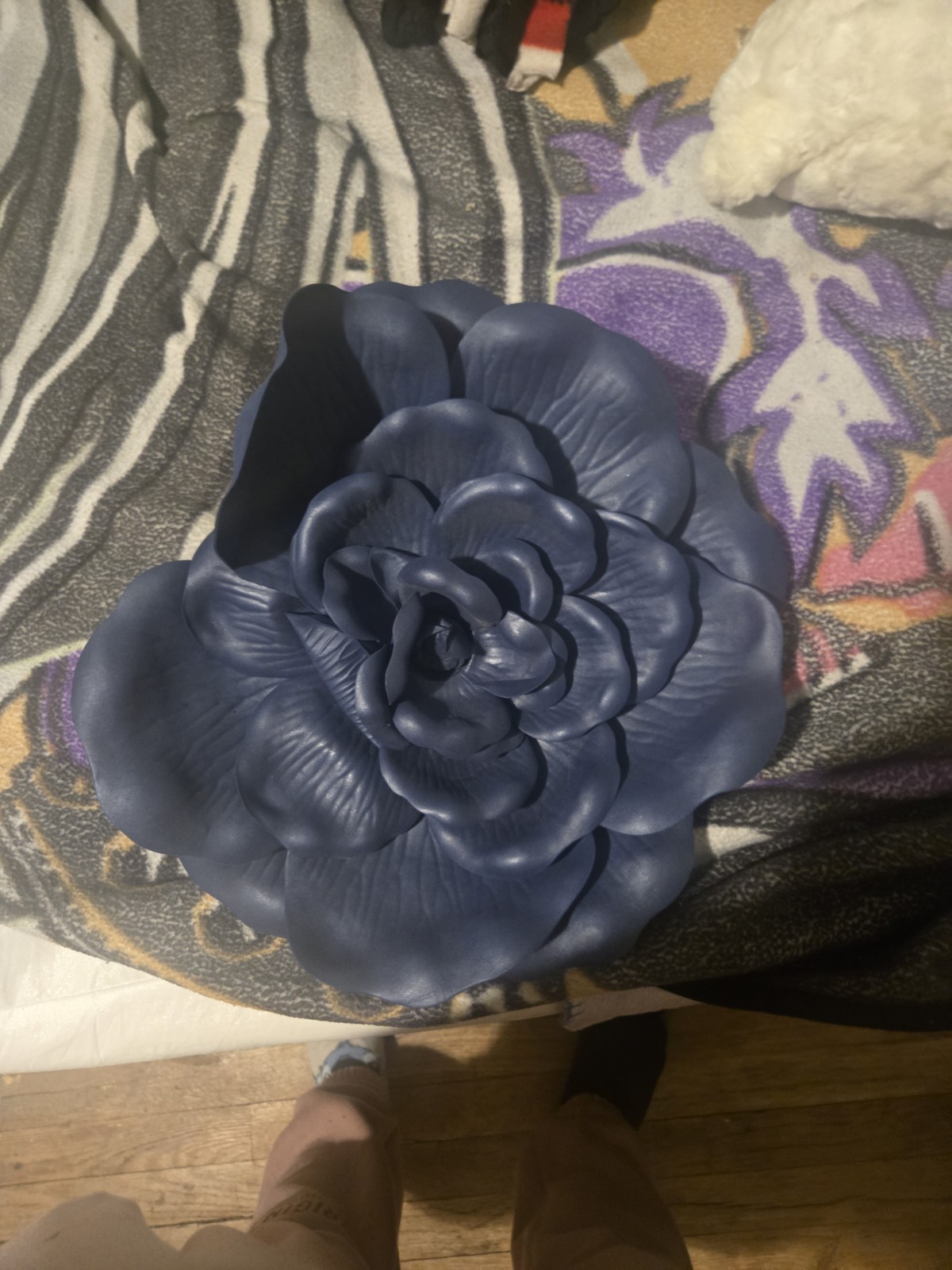 Blue Artificial Rose Flower Head Wall Decor Hanging Sculpture, Plastic