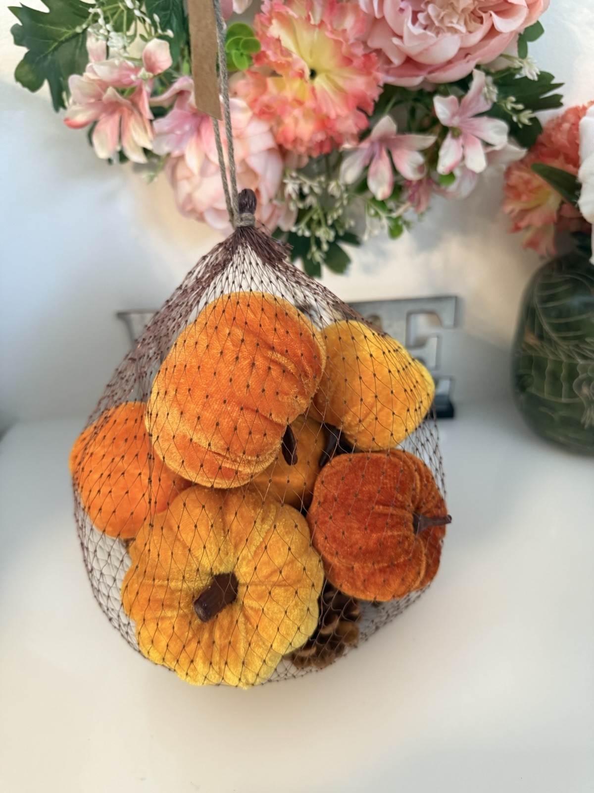 Fall 16 Pcs Velvet Pumpkin and Pinecones Net Bag Decoration Set Assort Sizes New
