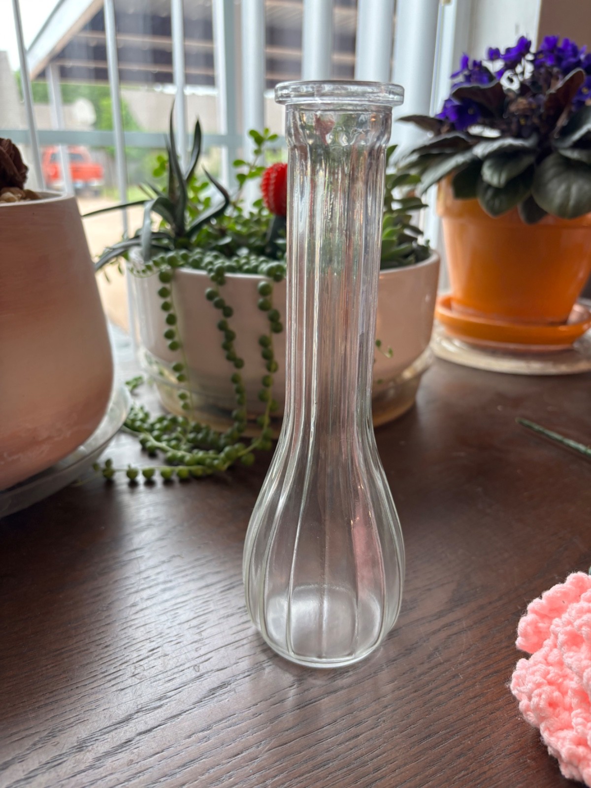 Crochet Pink Carnation Flower Bouquet 17″ Tall with 8.75″ Tall Glass Bud Vase