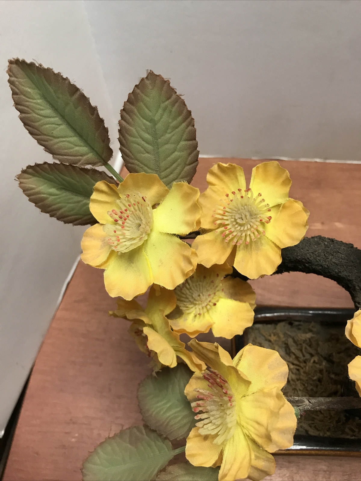 Flowering Bonsai Tree Asian Adjust Wire Silk Flowers Plastic Leaves Ceramic Base