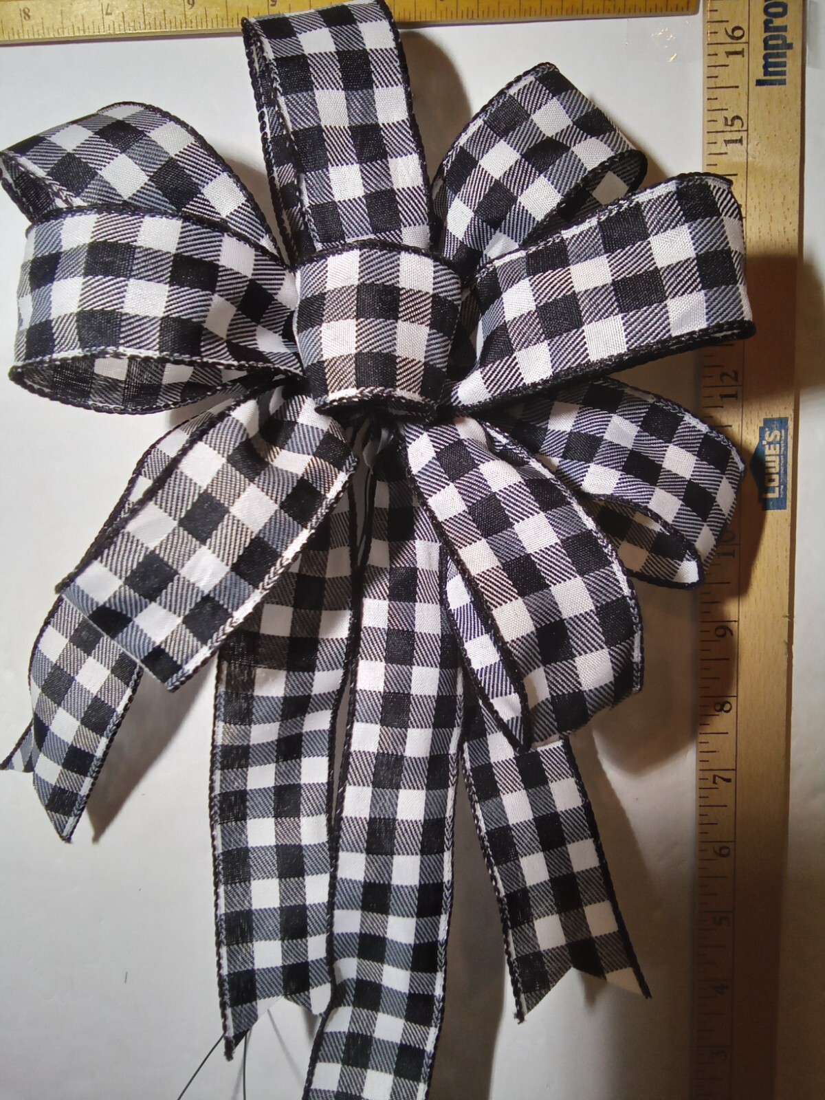 Spring Summer Bow check black & white approx. 9 in. decoration wreath hand tied