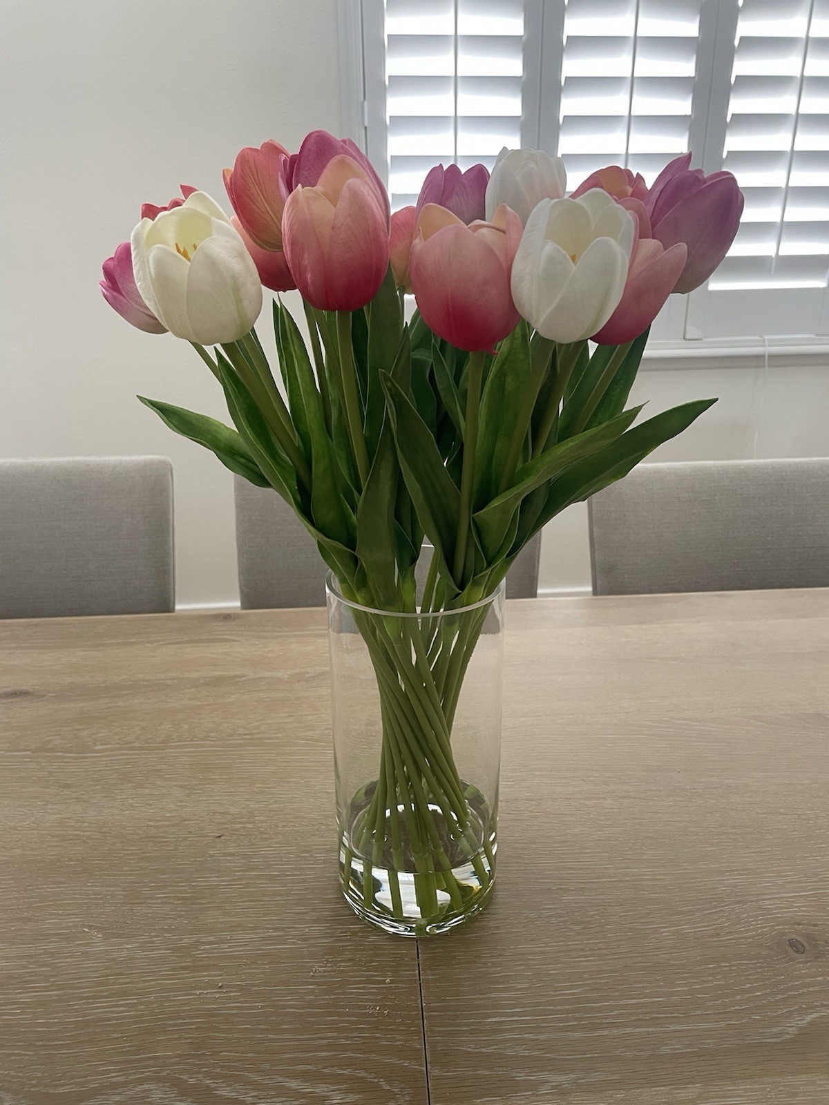 TULIPS FAUX ARTIFICIAL FLOWER FLORAL ARRANGEMENT SILK FLOWERS VASE NEW 20”